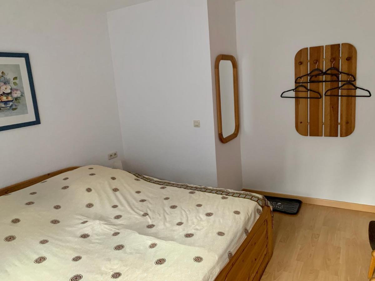 Einladendes Appartement Im Gruenen Fuer 2 Personen Ostrach Bagian luar foto