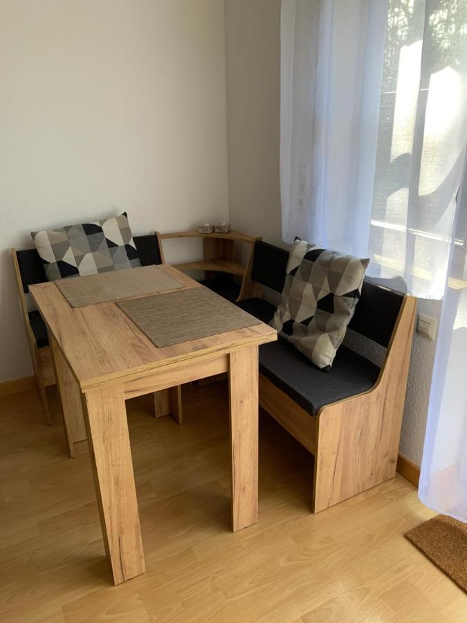 Einladendes Appartement Im Gruenen Fuer 2 Personen Ostrach Bagian luar foto